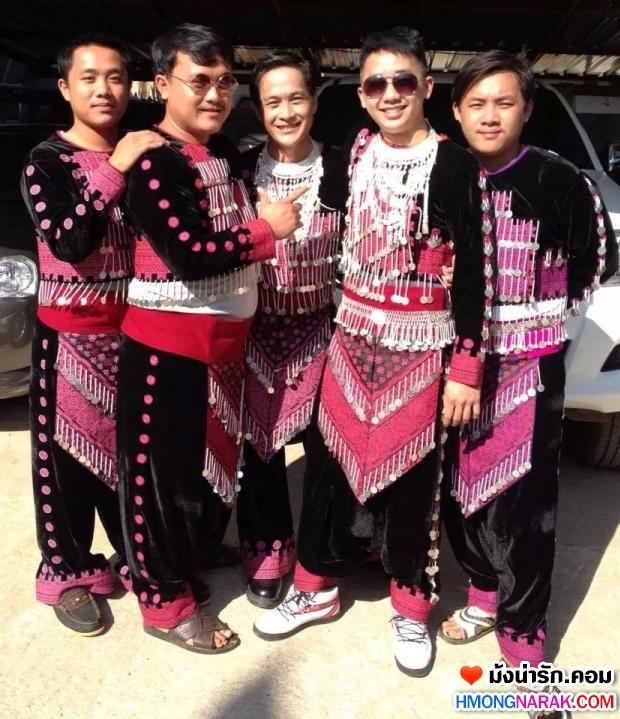 #  ม้งป่ากลาง #